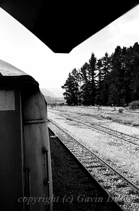 Train, Arthur's Pass 00580006.JPG - Kodak TriX400